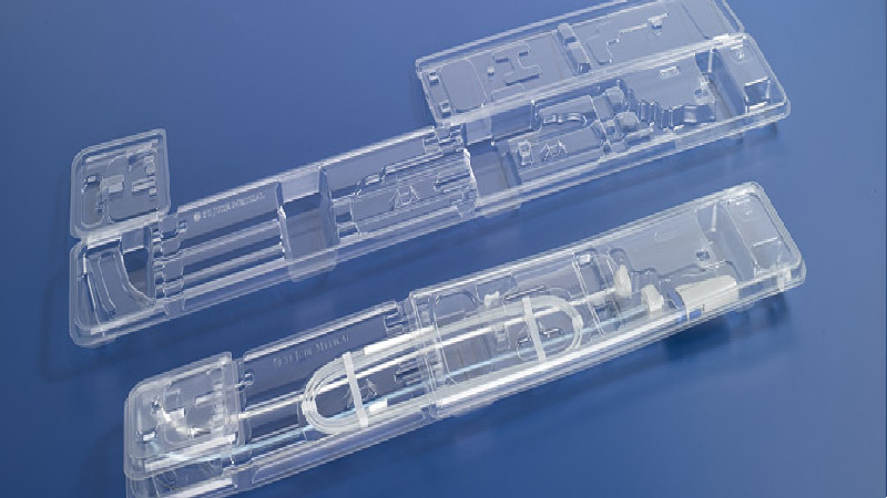2 Benefits of Hiring a Company That Specializes in Medical Device Packaging