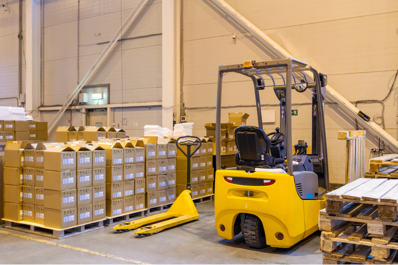 The Importance of Off-Lease Used Material Handling and Mobile Plant Equipment