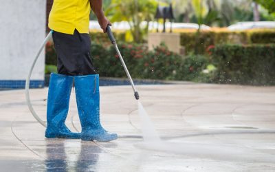 Find an Experienced Commercial Power-Washer in Elkhart, IN, When You Need to Improve the Look of Your Business