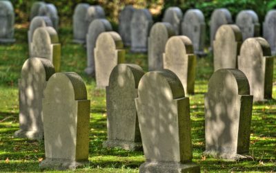 How Bronze Grave Markers Honor Loved Ones With Lasting Beauty